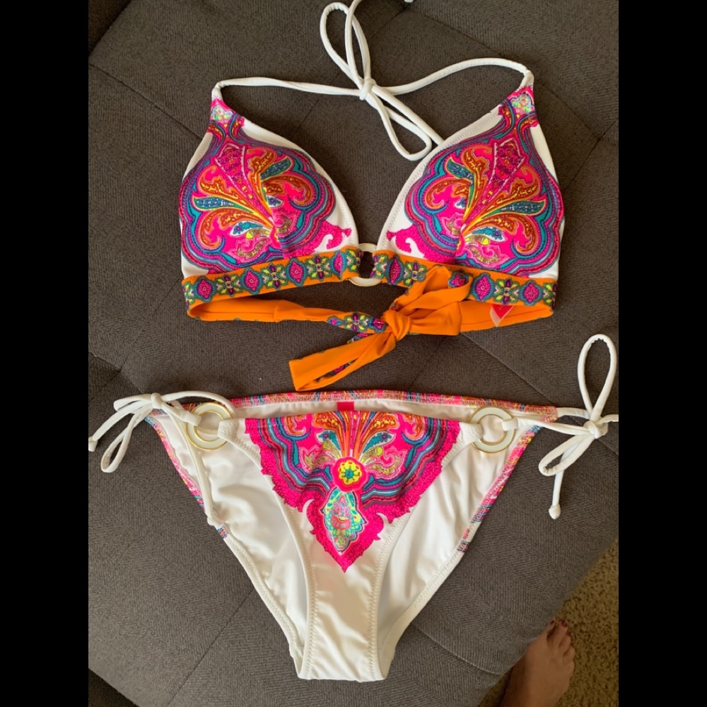 Victoria’s Secret swim paisley bikini small
